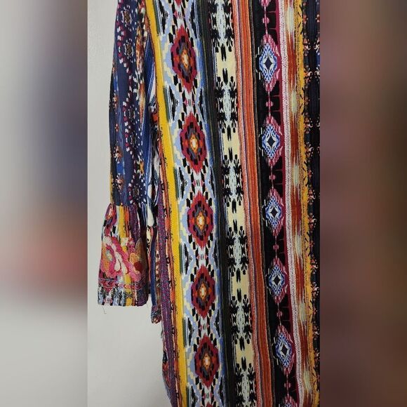 Savanna Jane Serape Top Embroidered Plus Sz L Women’s Flared Sleeve Floral Boho - Picture 5 of 6